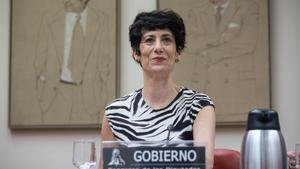 La ministra de Inclusión, Seguridad Social y Migraciones, Elma Saiz, comparece en la Comisión de seguimiento y evaluación de los acuerdos del Pacto de Toledo, en el Congreso de los Diputados, a 9 de junio de 2025, en Madrid (España). La ministra ha comparecido con motivo del Informe de Evaluación con las proyecciones del impacto estimado de las medidas adoptadas a partir de 2020 para fortalecer los ingresos del sistema público de pensiones en el periodo 2022-2050, elaborado por la Autoridad Independiente de Responsabilidad Fiscal (AIReF), entre otros asuntos. 09 JUNIO 2025;COMPARECENCIA;CONGRESO;MINISTRA;POLÍTICA Alejandro Martínez Vélez / Europa Press 09/06/2025. ELMA SAIZ;Alejandro Martínez Vélez