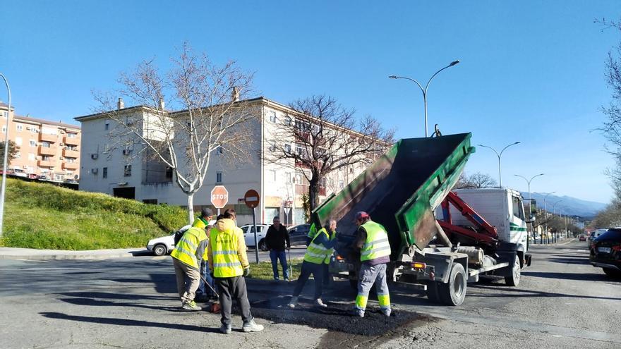 La campaña de bacheo se pone en marcha en Plasencia