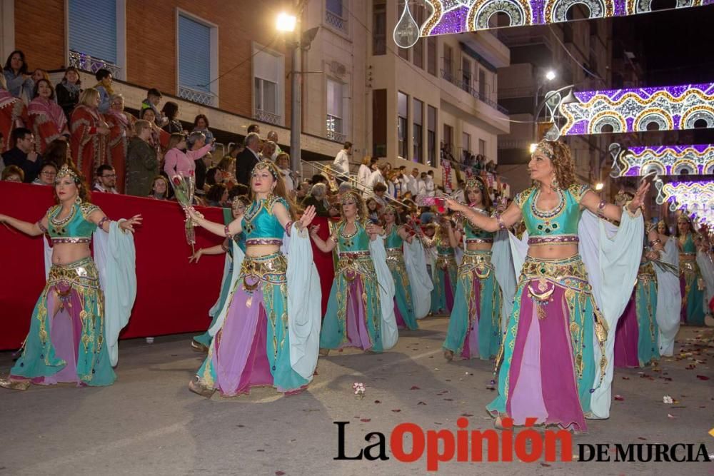 Desfile día 4 de mayo en Caravaca (Bando Moro paso