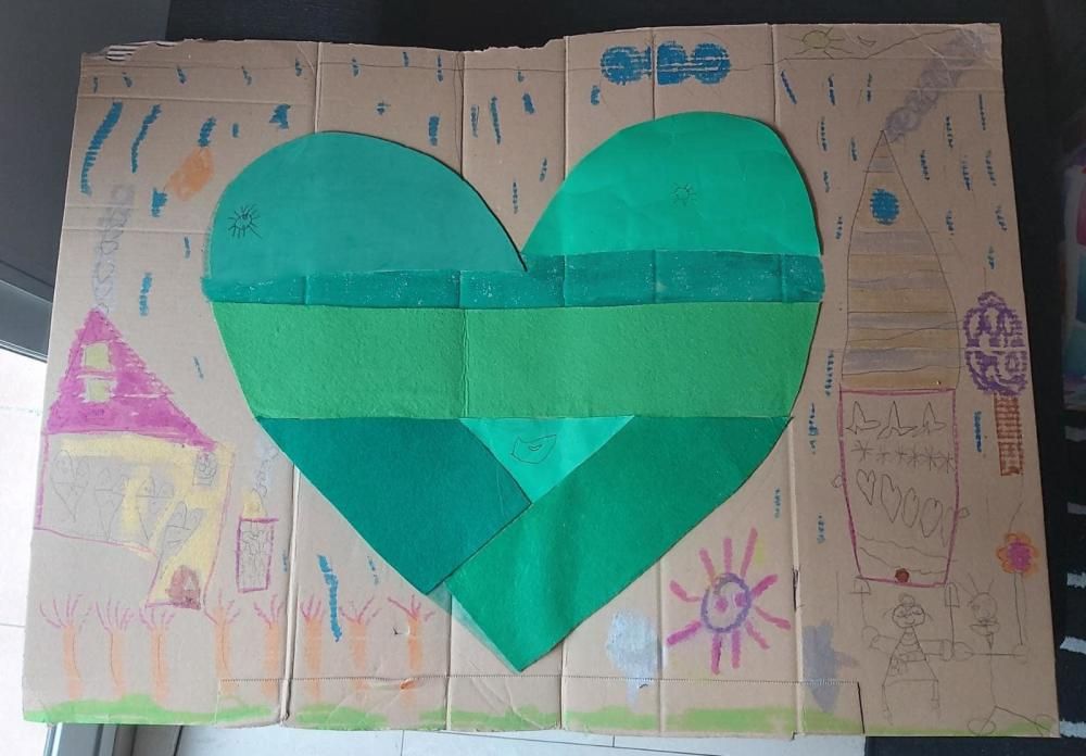 Corazones verdes por los escolares de Burjassot