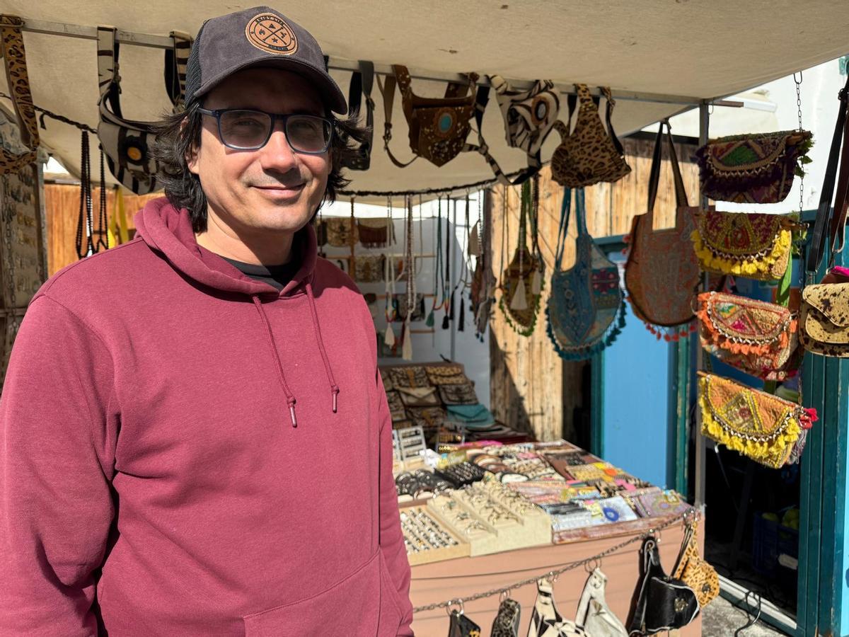 Un recorrido de domingo por el mercadillo de Sant Joan