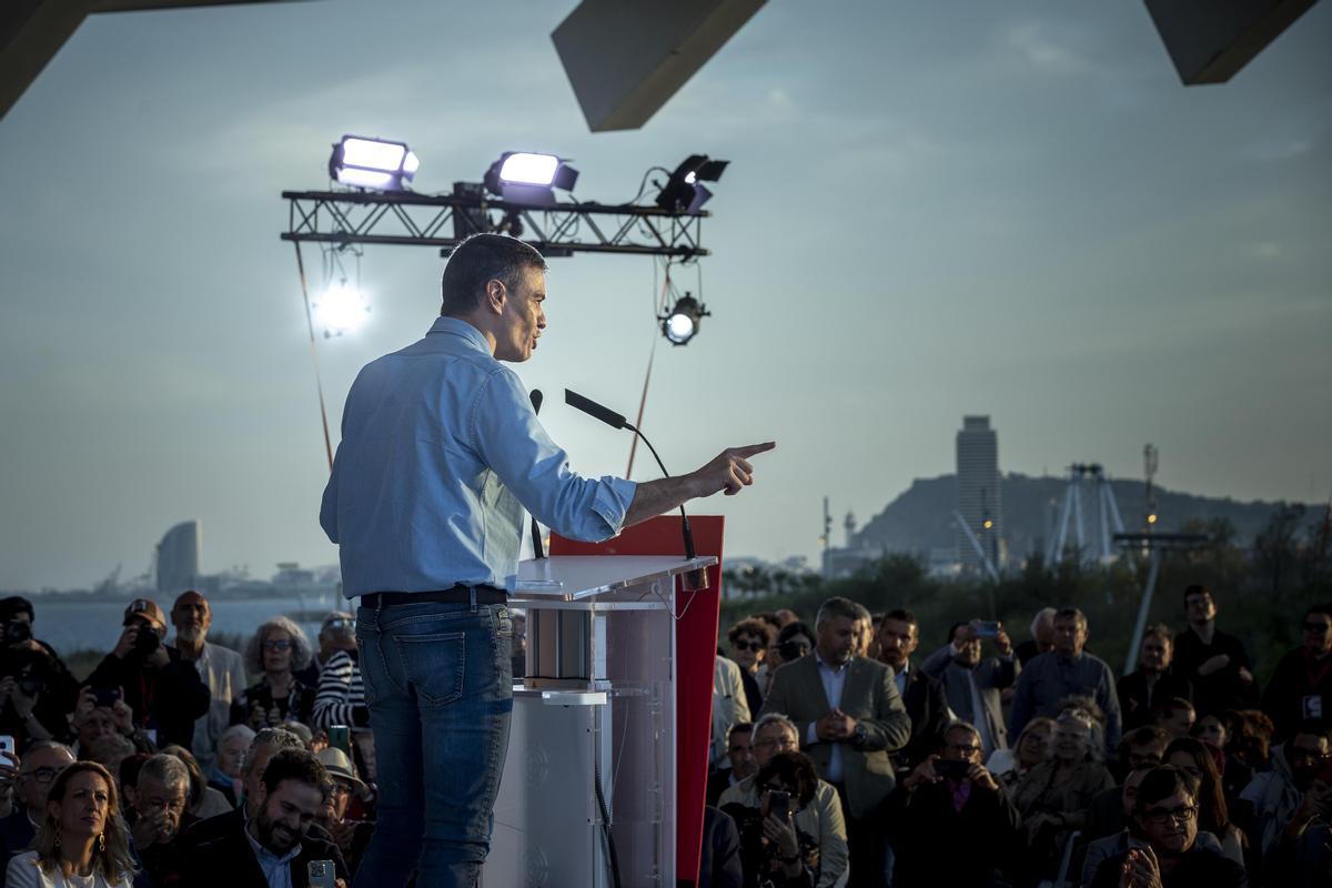 Acto del PSC con Jaume Collboni y Pedro Sánchez en el Fòrum