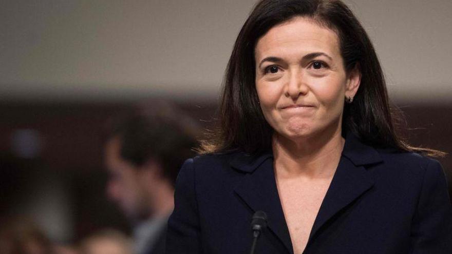 La junta de Facebook defiende a Sheryl Sandberg por investigar a George Soros