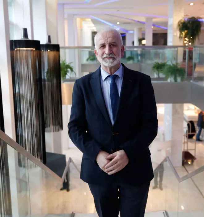 "El alumno que no lea con facilidad fracasará en todo, no solo en lengua"
