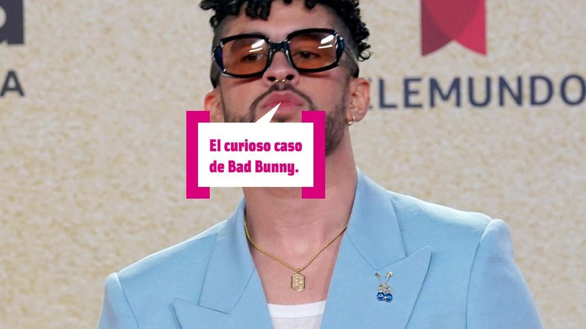 Bad Bunny con gafas de sol