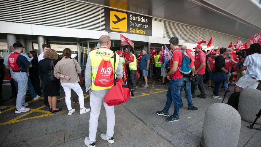 Los empleados piden a Iberia que asuma el ‘handling’ para reducir subrogaciones en Ibiza