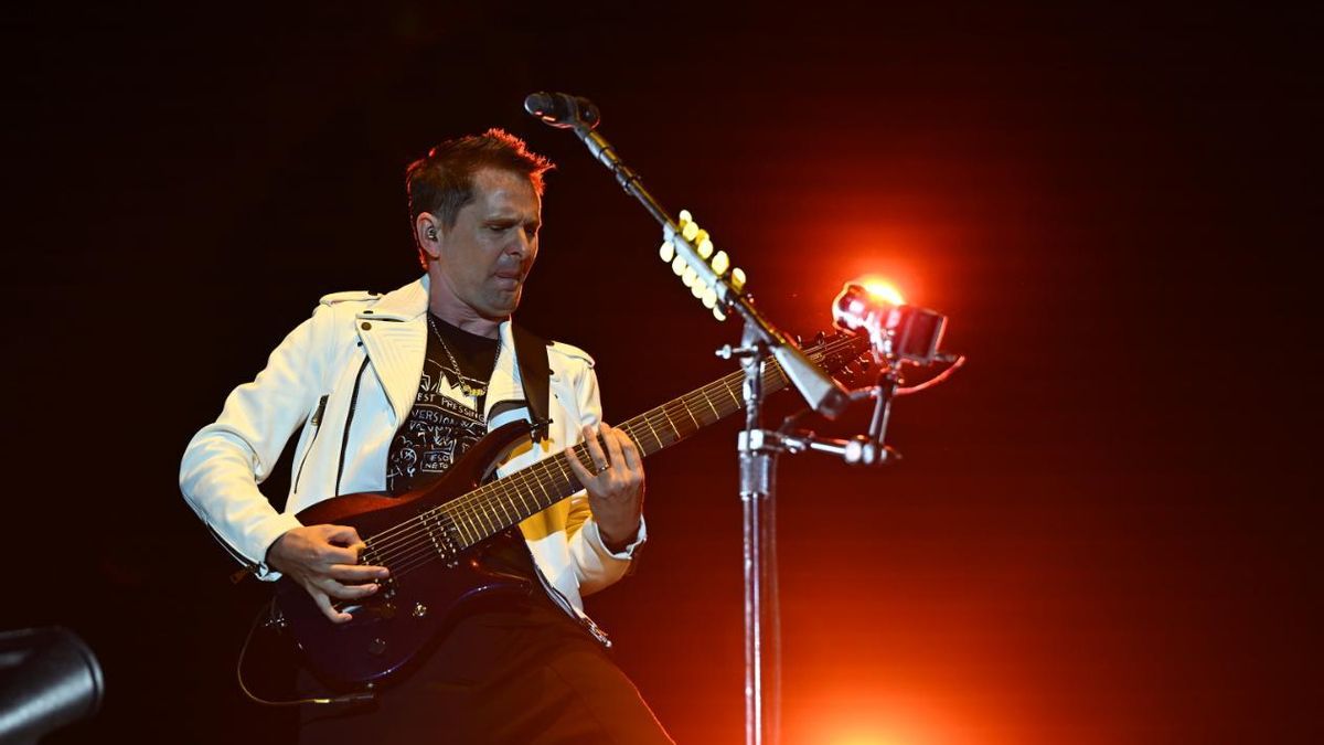 Matt Bellamy, de Muse, en un momento del concierto de los británicos en Mad Cool.