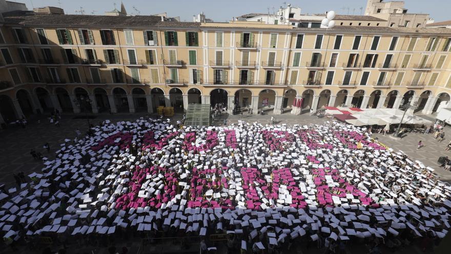 &#039;Avui per demà&#039;: Clamor multitudinario en defensa de las generaciones futuras