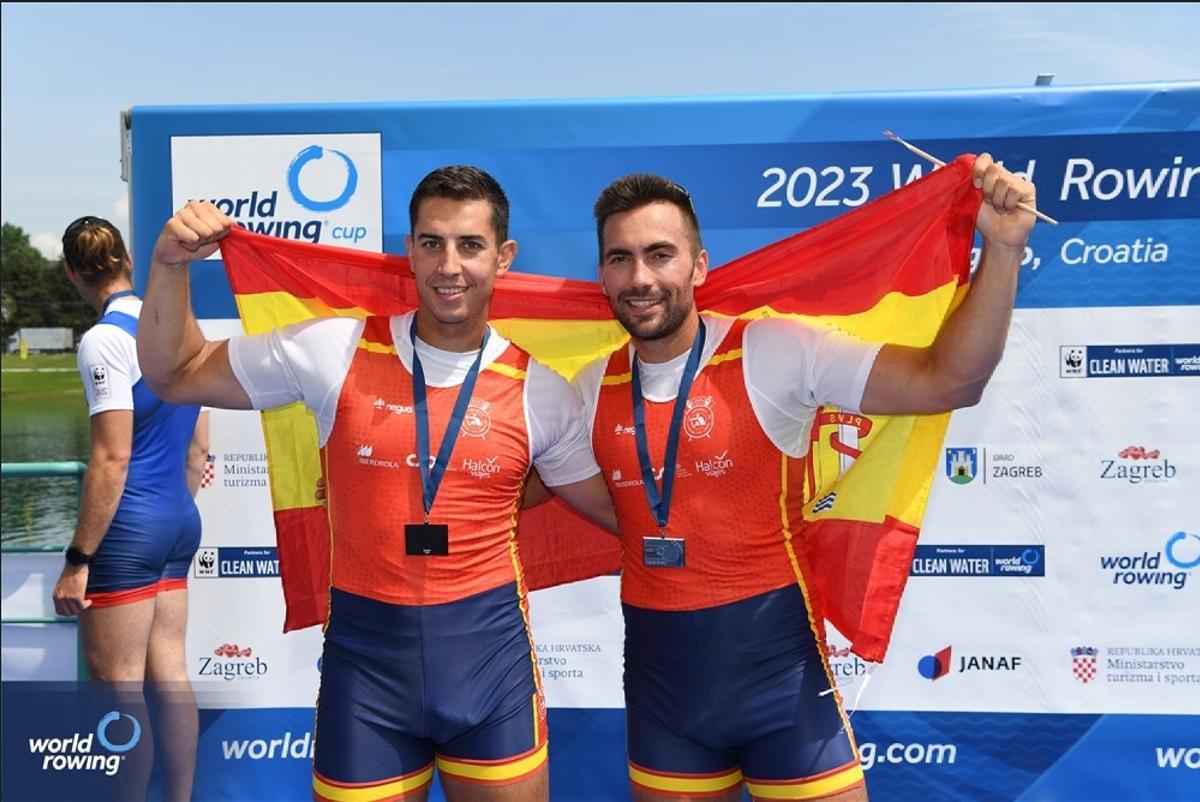 Rodrigo Conde (derecha), junto a Aleix García en la Copa del Mundo de Croacia del año pasado, donde pisaron podio.