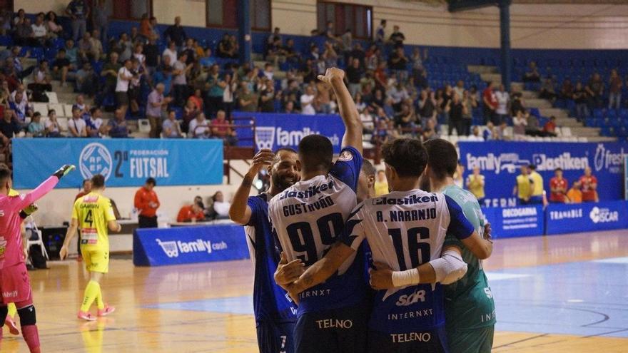 El Family Cash Alzira remonta un partido loco para vencer al Bisontes de Castellón (4-3)