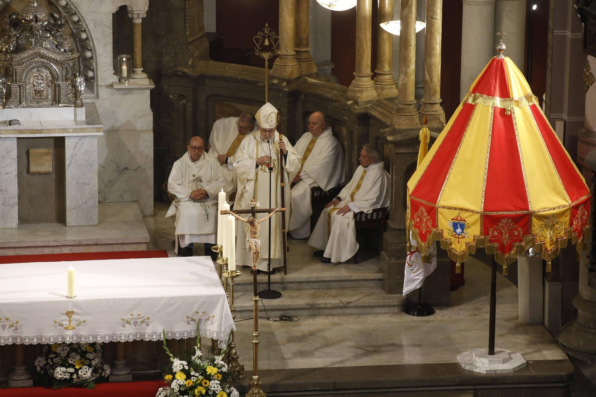 Así fue la celebración del centenario de la Basílica del Sagrado Corazón de Gijón (en imágenes)