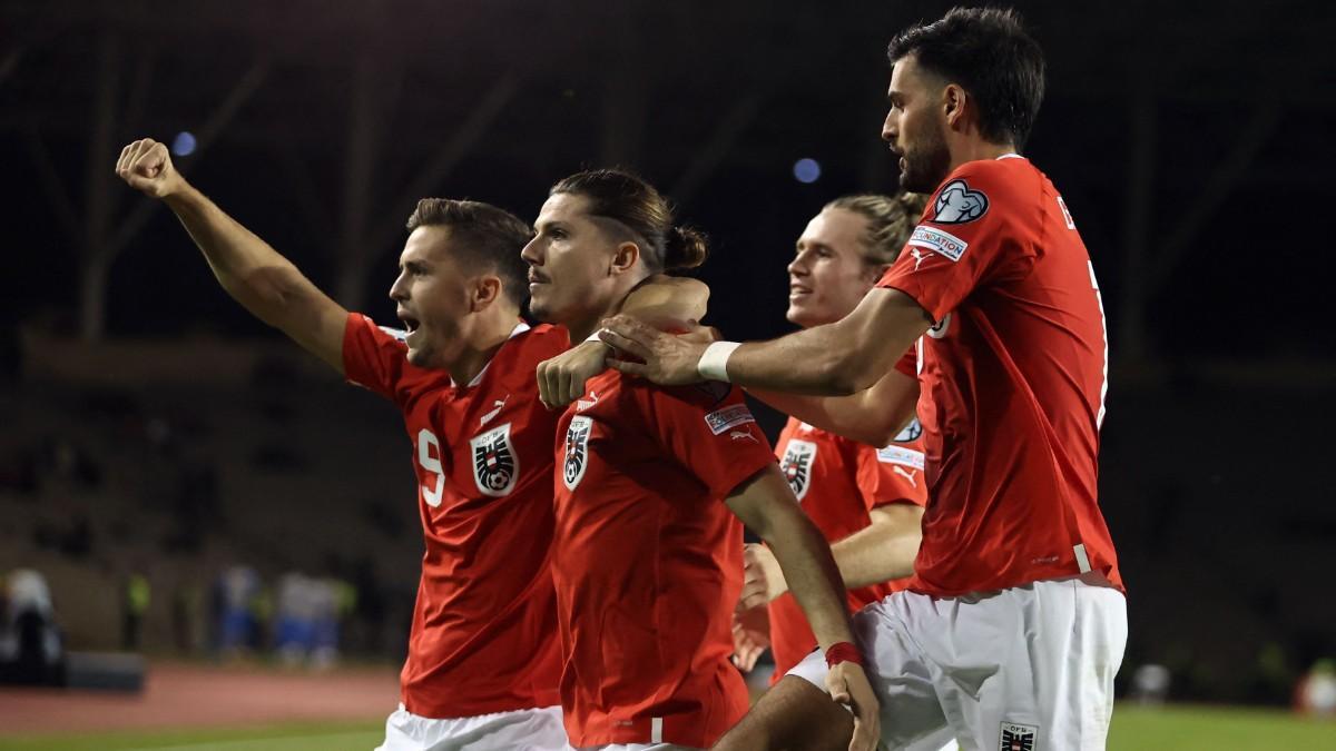 Sabitzer celebrando su gol ante Azerbaiyán