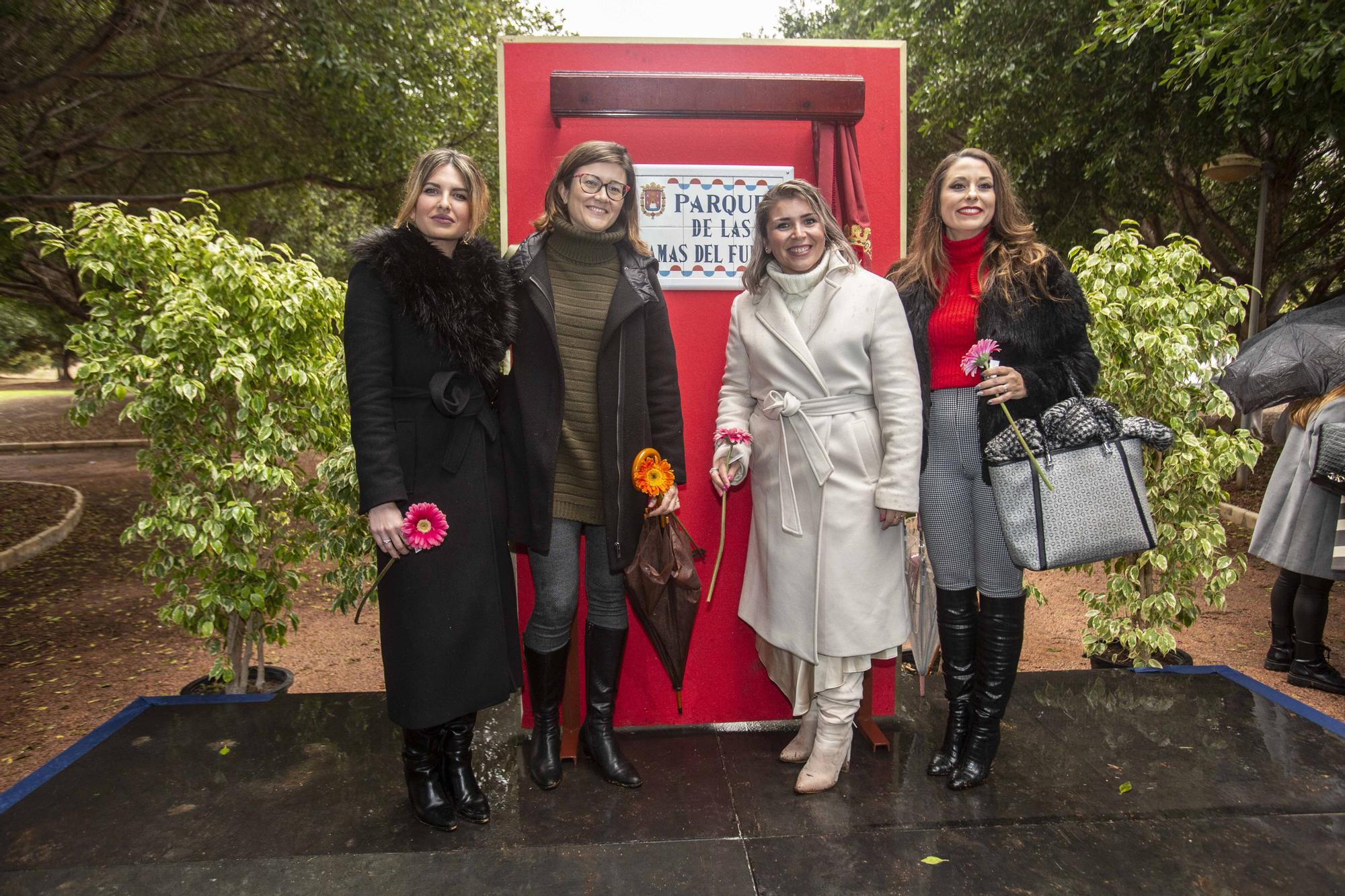 Inauguración del parque Damas del Fuego