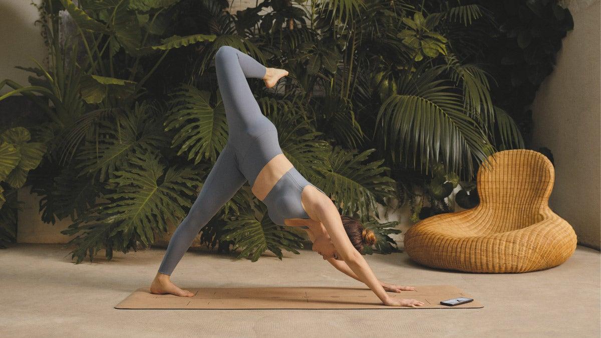 Con la 'app' Oysho Training podrás combinar ejercicios de yoga, running y fitness