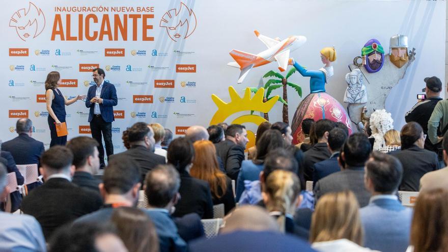 Presentación de la nueva base de Easyjet en el Aeropuerto de Alicante-Elche Miguel Hernández