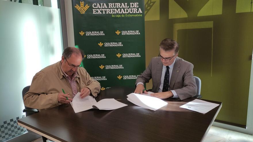 El Cáceres sigue con el apoyo de Caja Rural de Extremadura