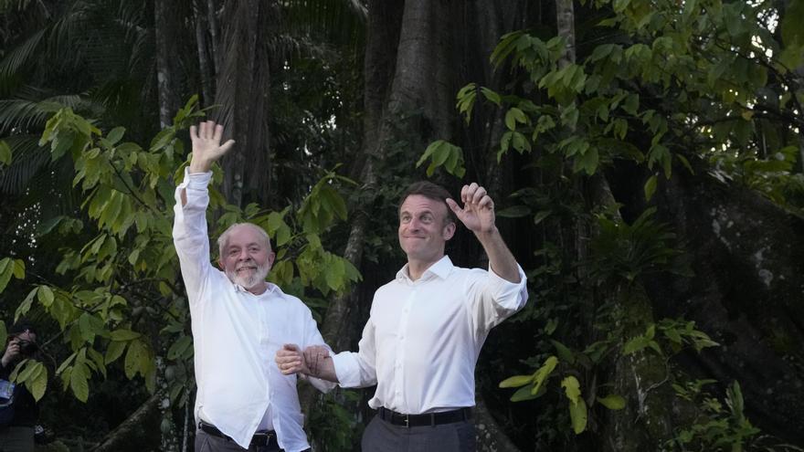 Lula y Macron se encuentran en la Amazonía para relanzar las relaciones bilaterales