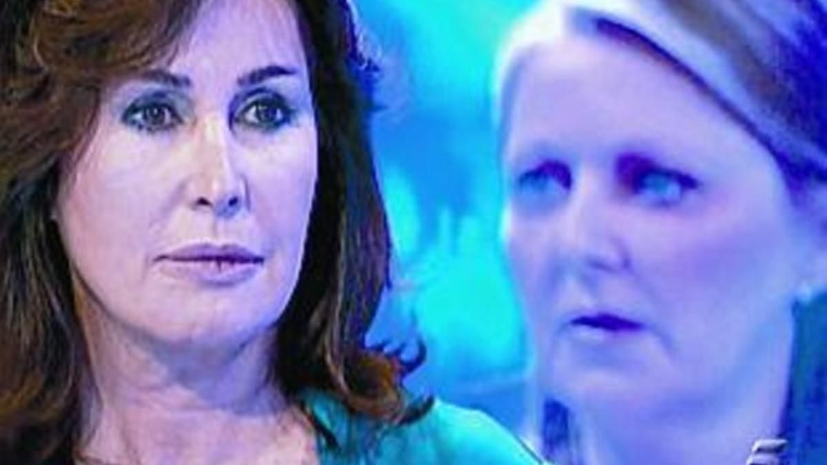 Carmen Martínez-Bordiú, con Anne Germain de fondo (Tele 5).