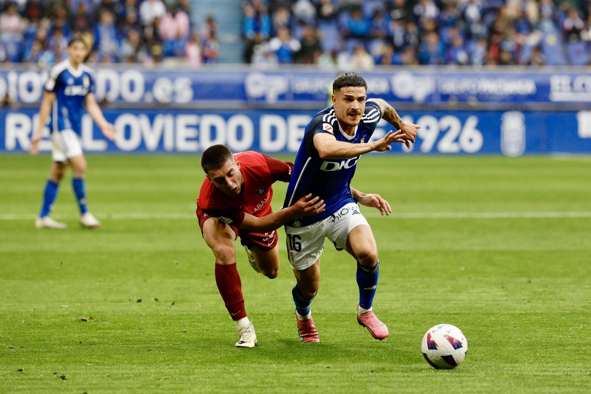 Así fue el partido entre el Oviedo y el Andorra