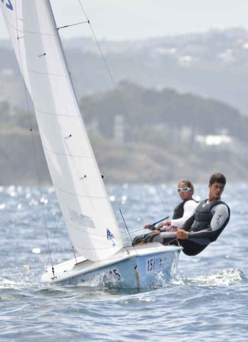 Comienza el campeonato del mundo juvenil de la clase Snipe organizado por el Real Club Náutico de La Coruña.