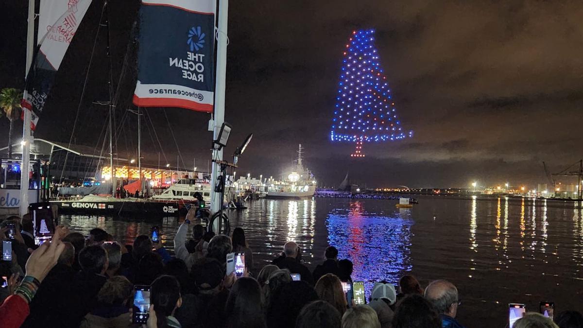 Espectacular festival de drones en Alicante por la Ocean Race