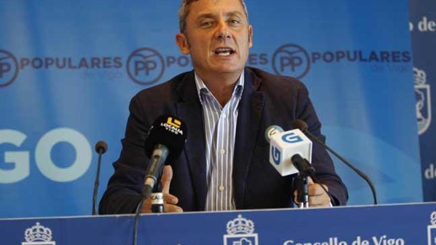 Manuel Fidalgo, esta mañana. // Ricardo Grobas