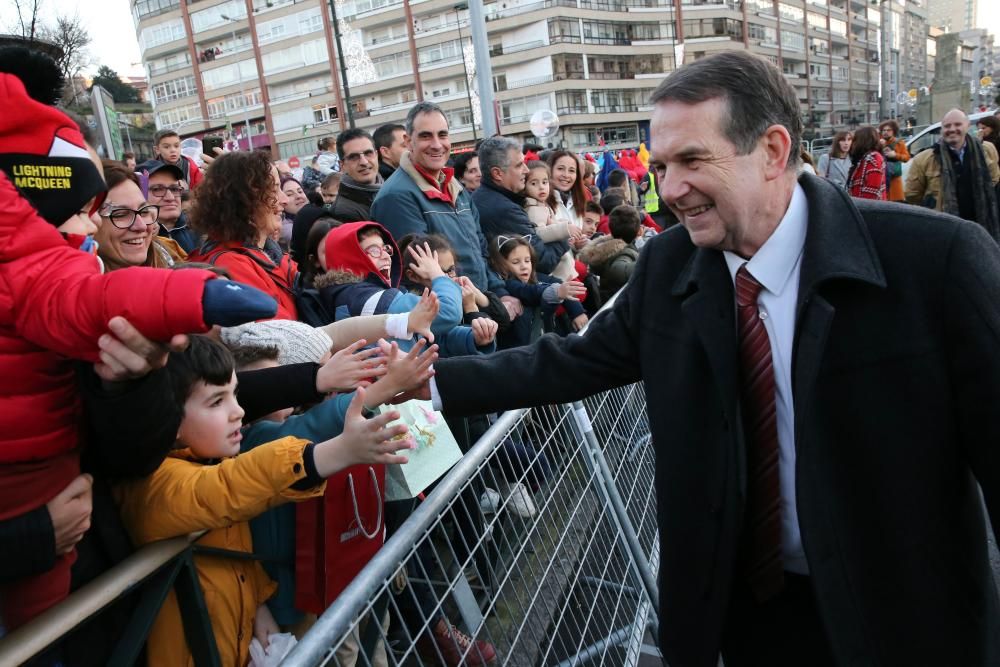 Las imágenes de la Cabalgata de Reyes de Vigo 2019