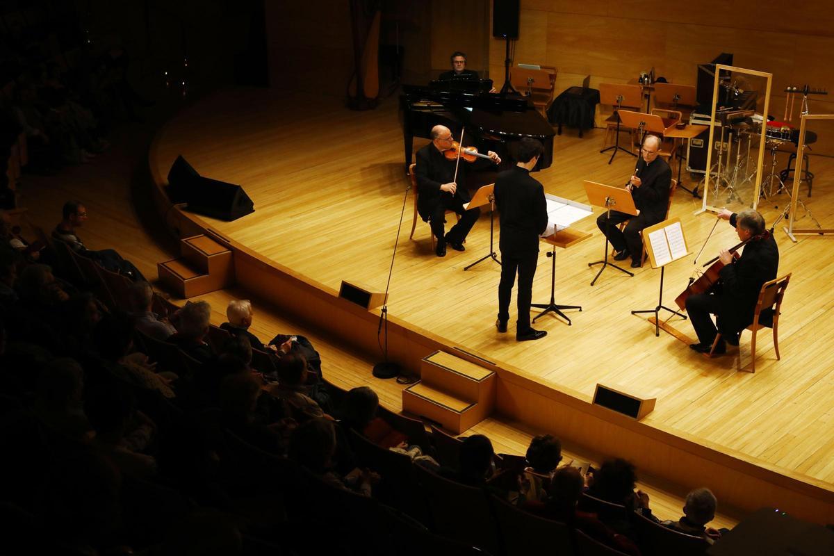 El concierto del Grupo Enigma celebrado el lunes en el Auditorio de Zaragoza.