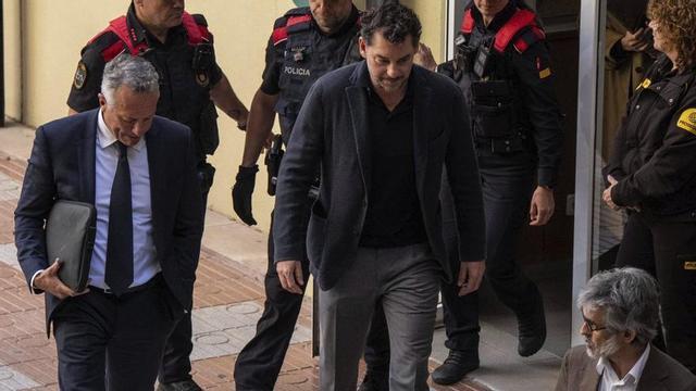 Jonathan Andic, sortint del jutjat de Martorell després de dipositar una fiança d’un milió d’euros