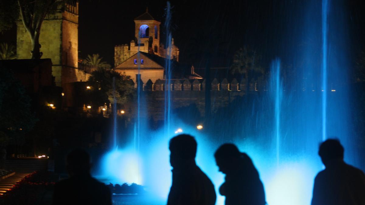 Anterior espectáculo de luz y sonido en el Alcázar.