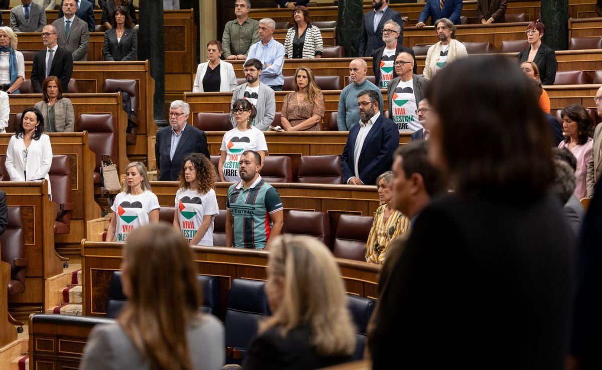 Podem manté el seu no a l’embargament a Israel i provoca una altra votació límit Podem manté el seu no a l’embargament a Israel i provoca una altra votació límit