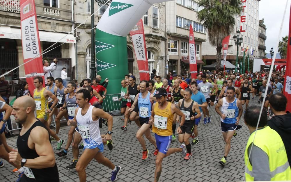 La carrera Vigo +11 llena la ciudad de deporte