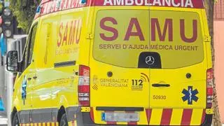 Dos menores heridos en un accidente de moto  en Xàbia
