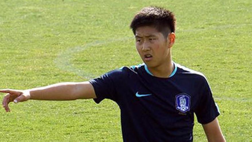 Kangin Lee, estreno y gol en Corea