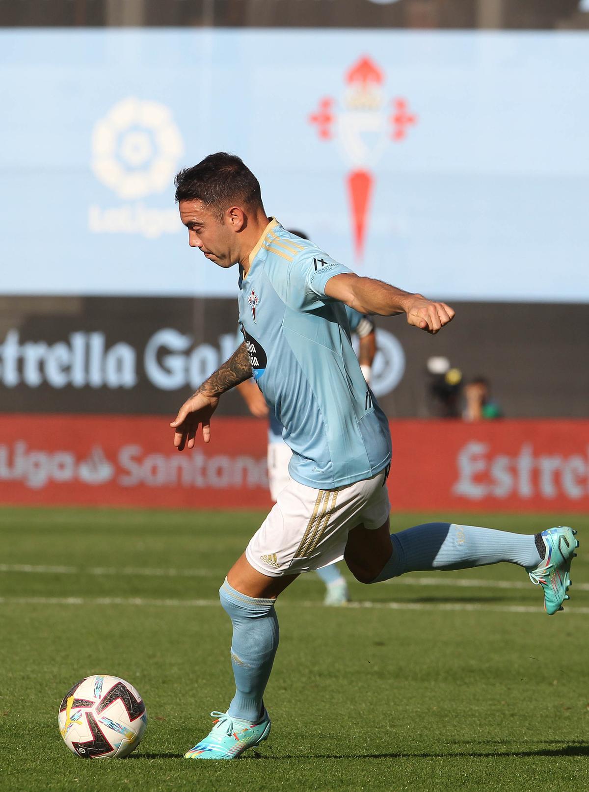 VIGO (PONTEVEDRA) 02/10/2022.- El delantero del Celta de Vigo Iago Aspas, durante el partido de la jornada 7 de LaLiga Santander este domingo en el estadio de Balaídos. EFE / Salvador Sas