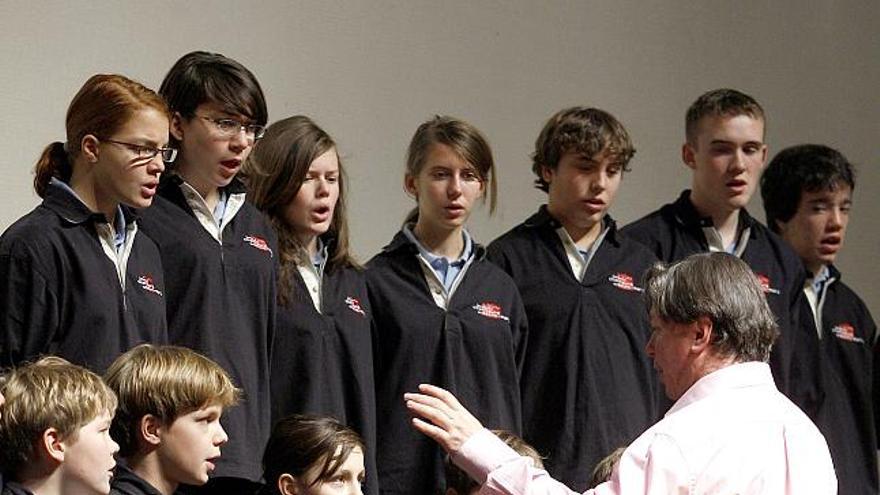 Le Petits Chanteurs de Saint Marc, intérpretes de la banda sonora de la película &quot;Los chicos del coro&quot;, en una fotografía de archivo.