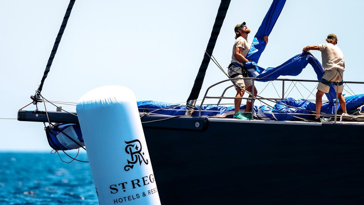 Regatistas durante la Superyacht Cup en Palma de Mallorca