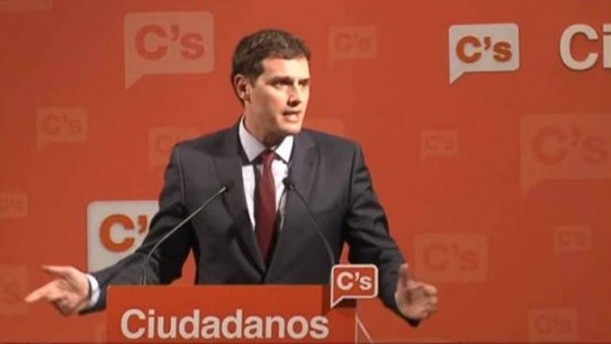 Albert Rivera: “Tendemos la mano al PSOE y también al PP"