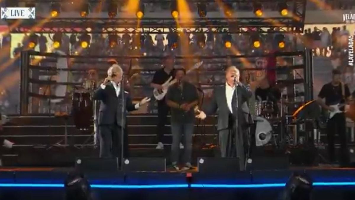 Los del Río cantan en La Velada del Año 5