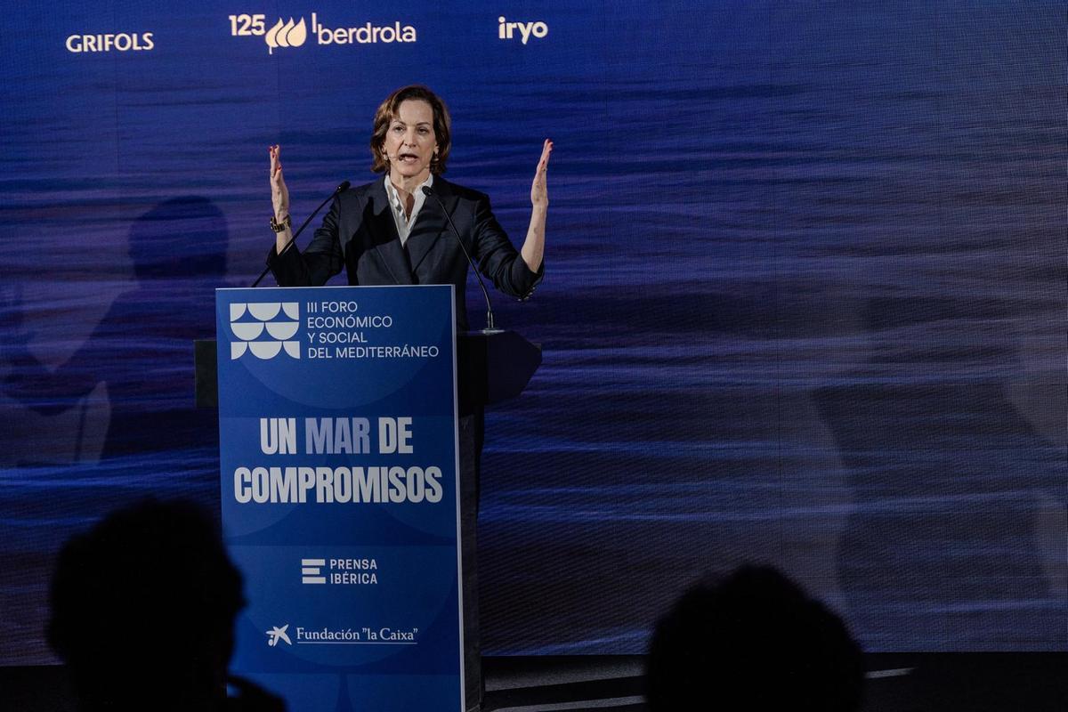 Anne Applebaum: «Trump ha alineat la política exterior dels EUA amb les autocràcies del món»