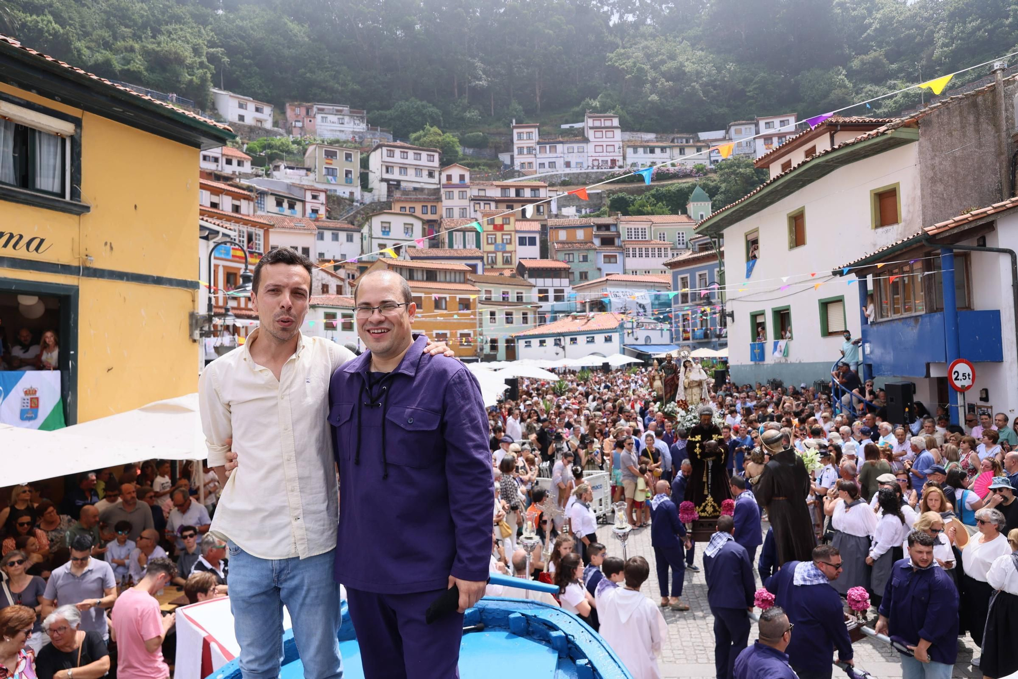EN IMÁGENES: así fue el día de L'Amuravela en Cudillero
