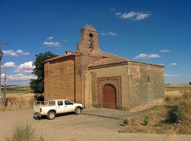 Ermita de Nuestra Señora de la Vega, en Escobar de Campos.