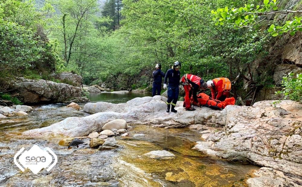 Herido un turista en la Senda del Oso diez días después de que falleciera otro