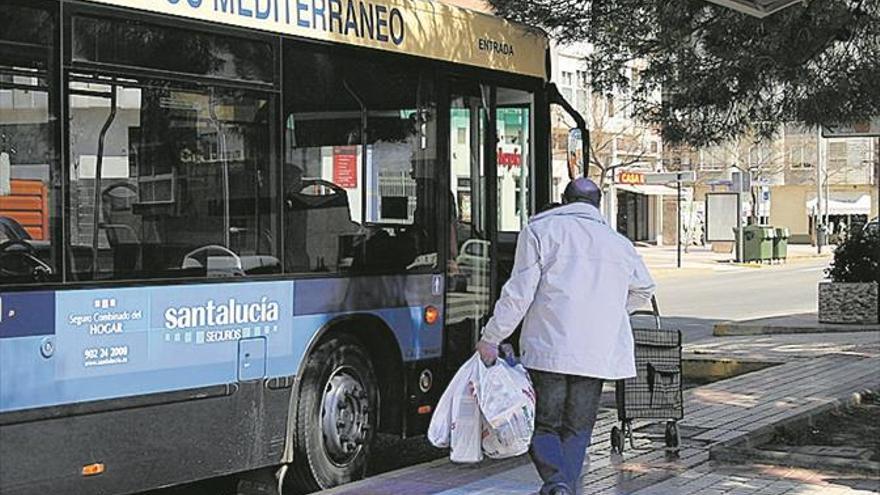 Avisan de que hay servicios de bus que debe prestar el Ayuntamiento