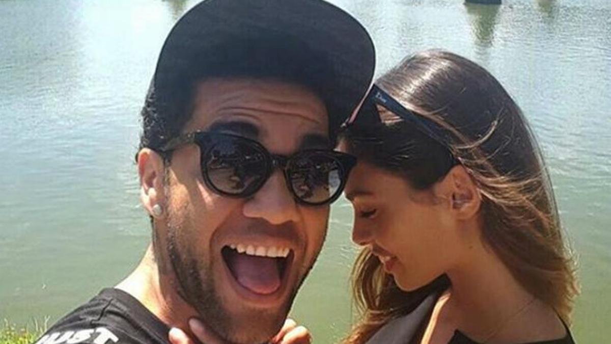 Dani Alves y Joana Sanz en una foto de Instagram