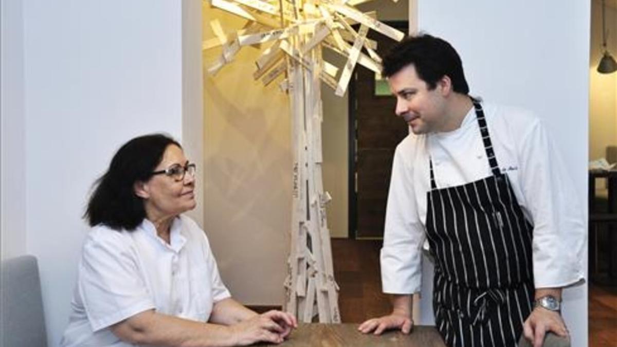 La señora Adelaida con su hijo, Sergi de Meià. Foto: Gustavo Valiente