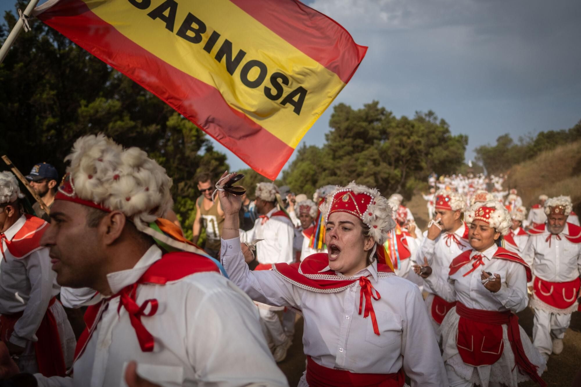Bajada de la Virgen de Los Reyes en el Hierro