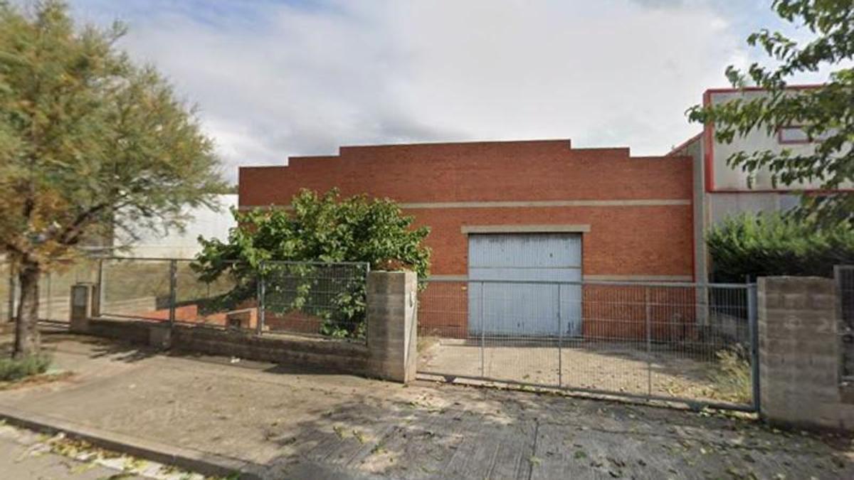 La principal plantació d'aquesta xarxa es trobava a aquesta nau industrial de Sallent