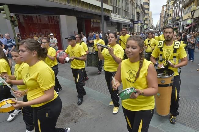 Rebajas y apertura dominical en Triana