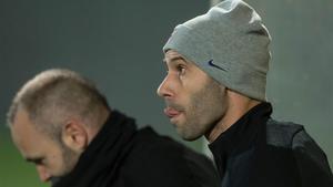 marcosl41255044 barcelona s argentinian defender javier mascherano  r  takes171209190824